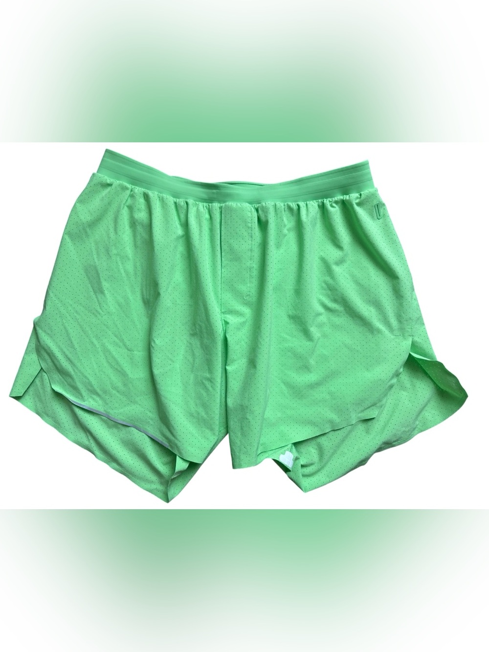 Lululemon Fast Free Short 6” Lined Mesh Scream Green size large.